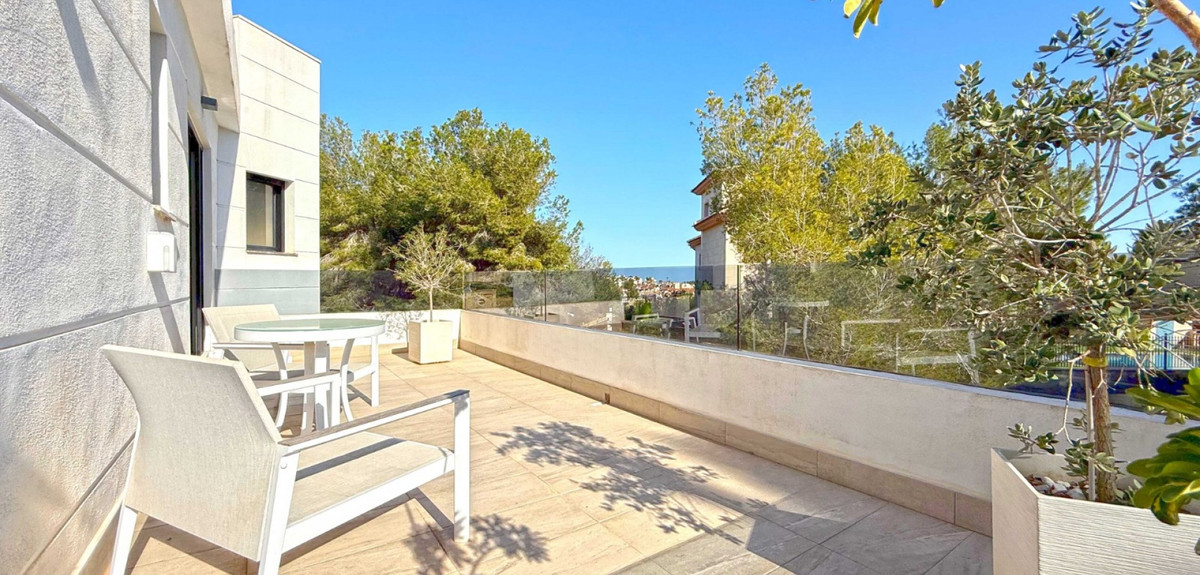 Se vende Villa - Chalet de 3 dormitorios en Costa Blanca, Alicante, España