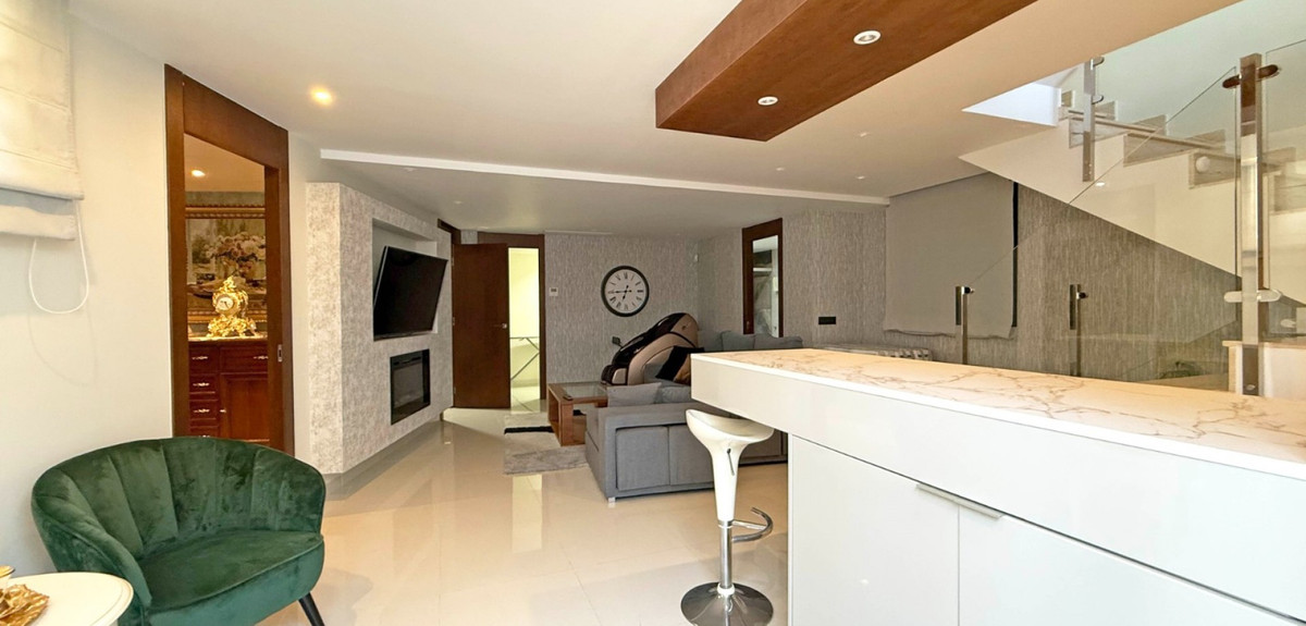 Se vende Villa - Chalet de 3 dormitorios en Costa Blanca, Alicante, España