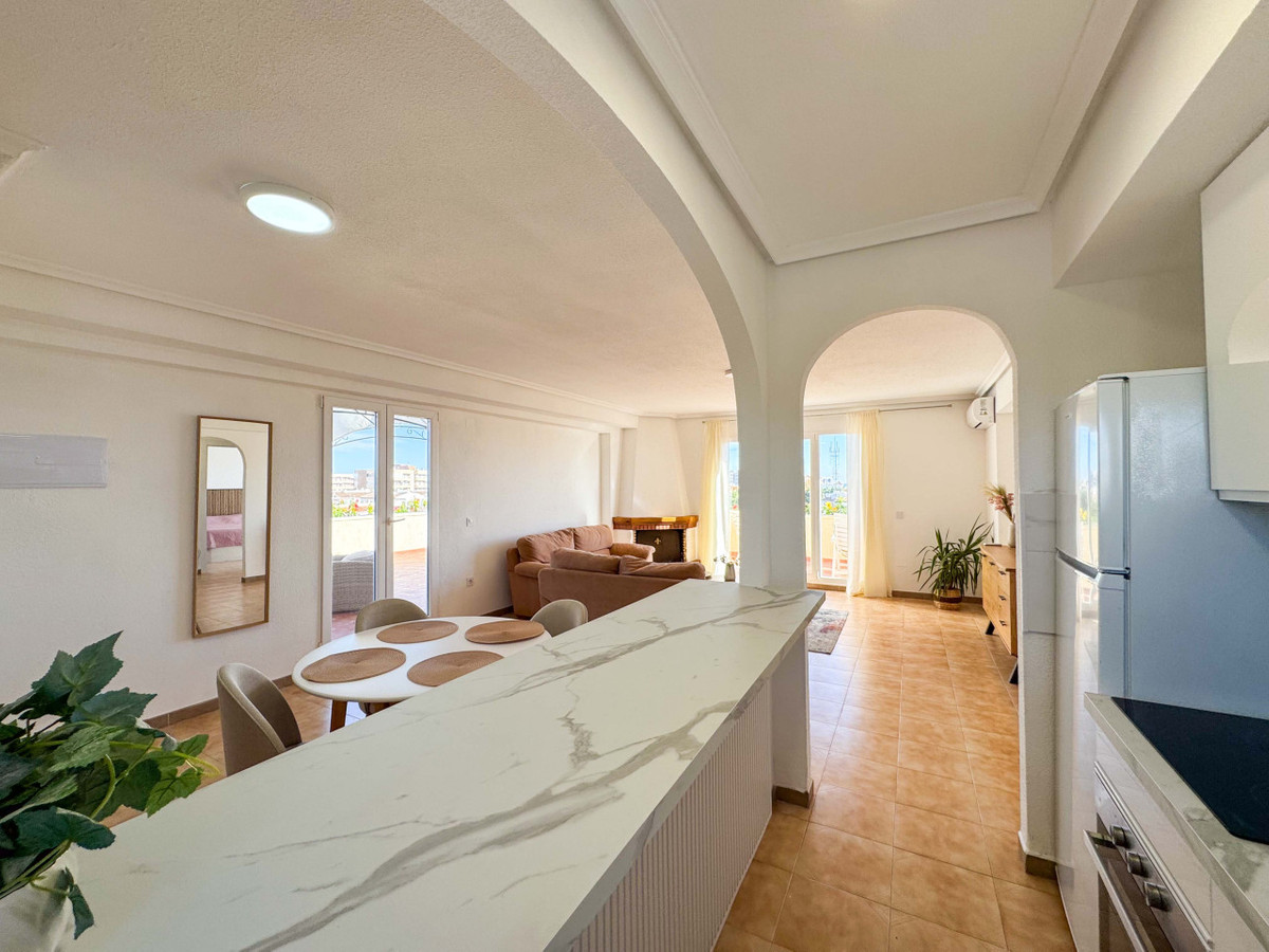 Se vende Ático de 2 dormitorios en Costa Blanca, Alicante, España
