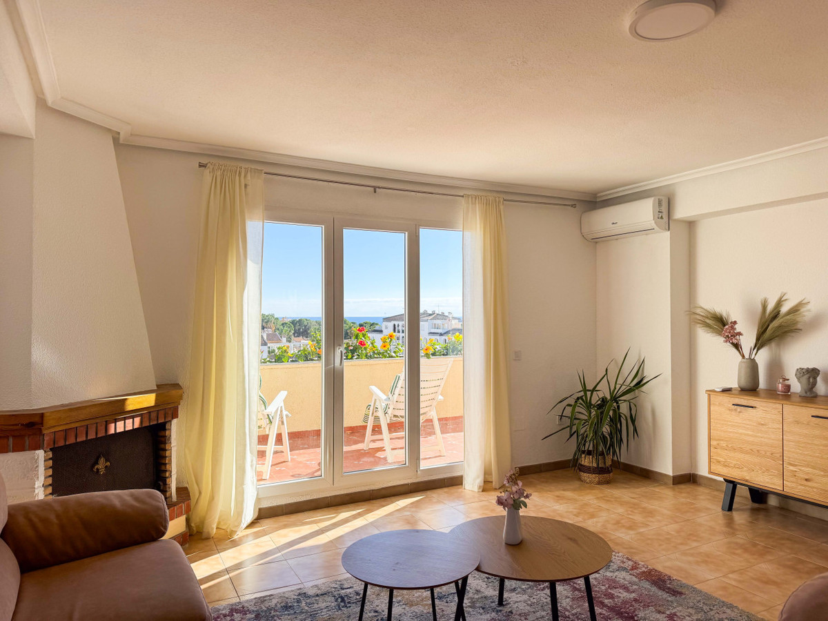 Se vende Ático de 2 dormitorios en Costa Blanca, Alicante, España
