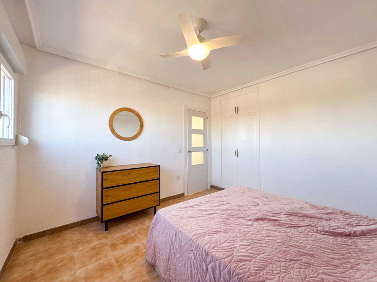 Se vende Ático de 2 dormitorios en Costa Blanca, Alicante, España