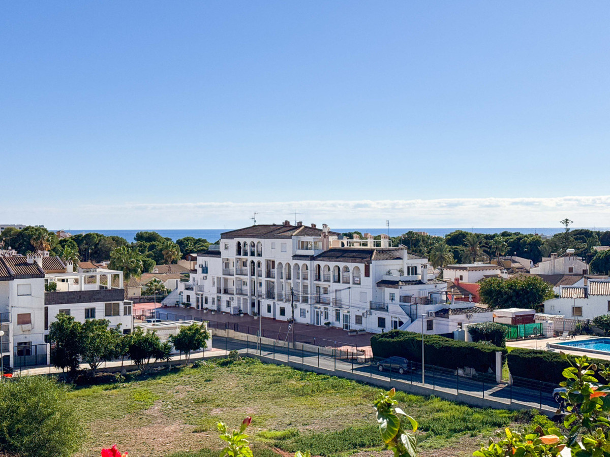 Se vende Ático de 2 dormitorios en Costa Blanca, Alicante, España