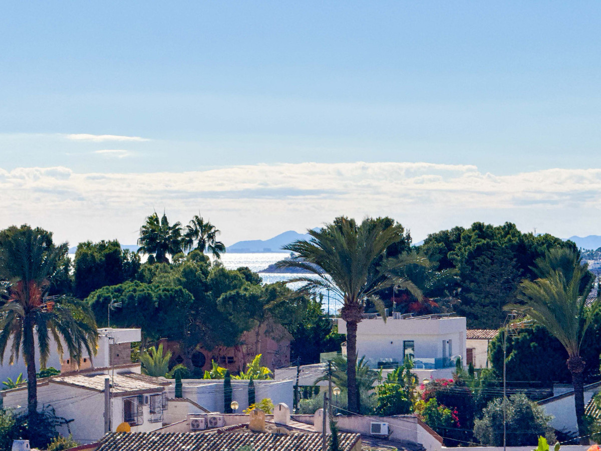 Se vende Ático de 2 dormitorios en Costa Blanca, Alicante, España