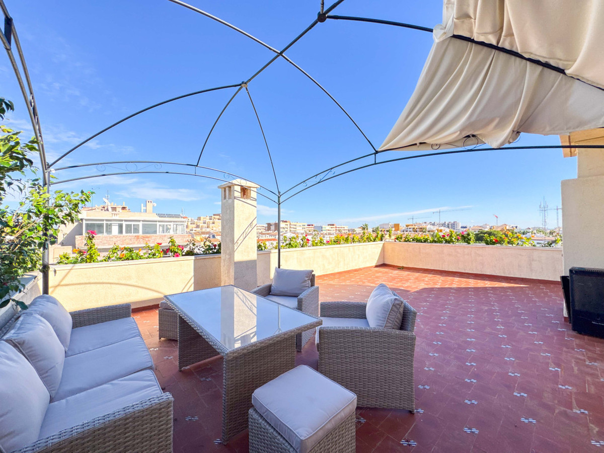 Se vende Ático de 2 dormitorios en Costa Blanca, Alicante, España
