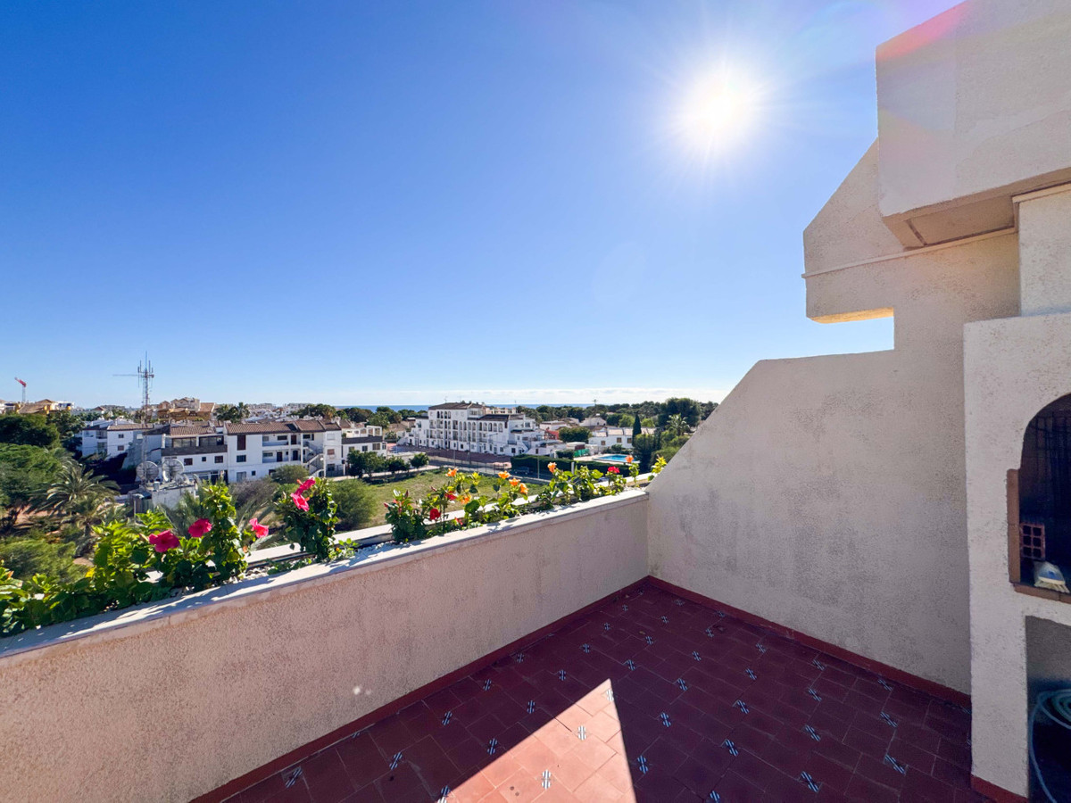 Se vende Ático de 2 dormitorios en Costa Blanca, Alicante, España