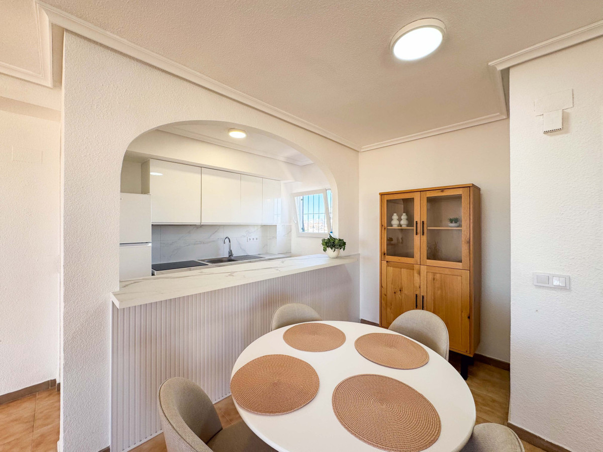 Se vende Ático de 2 dormitorios en Costa Blanca, Alicante, España
