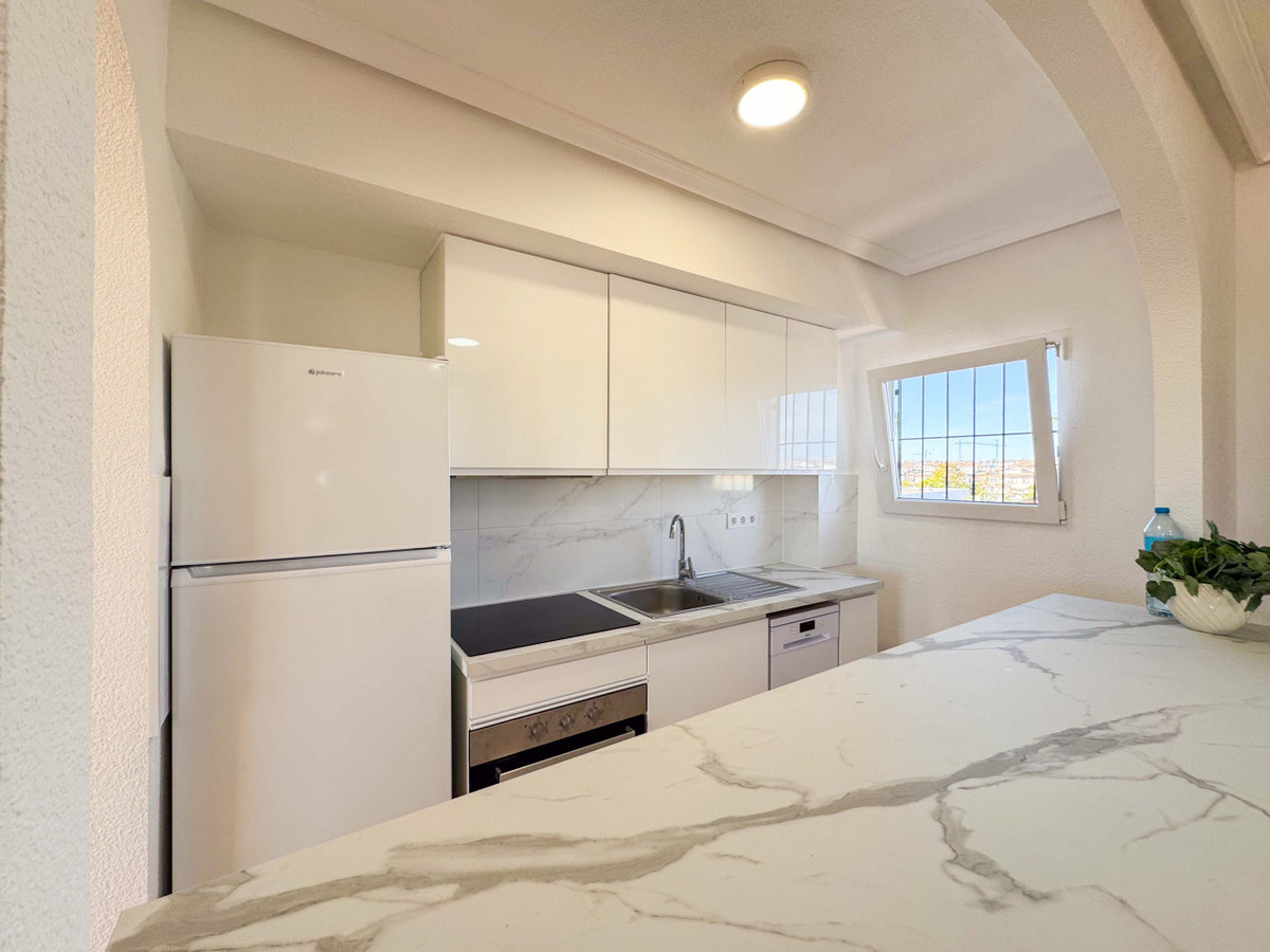 Se vende Ático de 2 dormitorios en Costa Blanca, Alicante, España