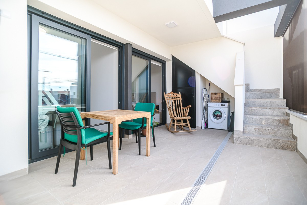 Se vende Ático de 2 dormitorios en Costa Blanca, Alicante, España