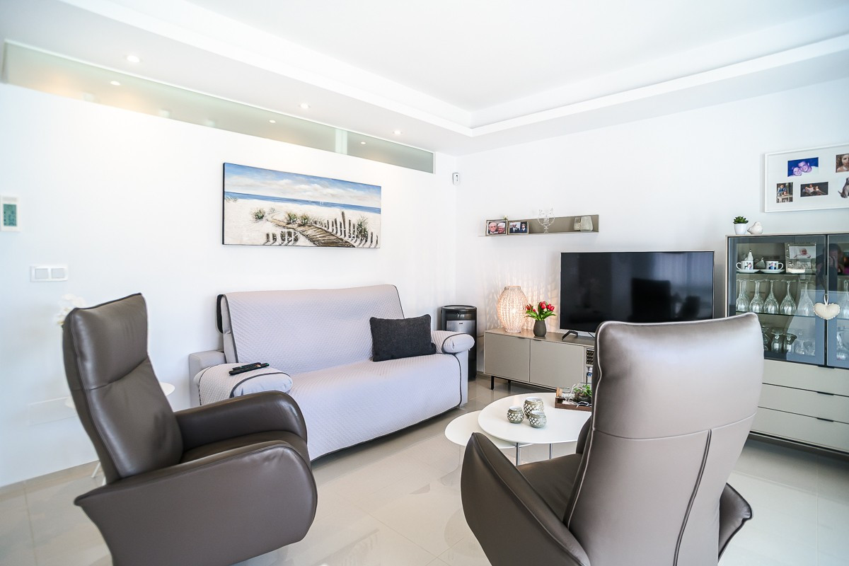 Se vende Apartamento Planta Baja de 2 dormitorios en Costa Blanca, Alicante, España
