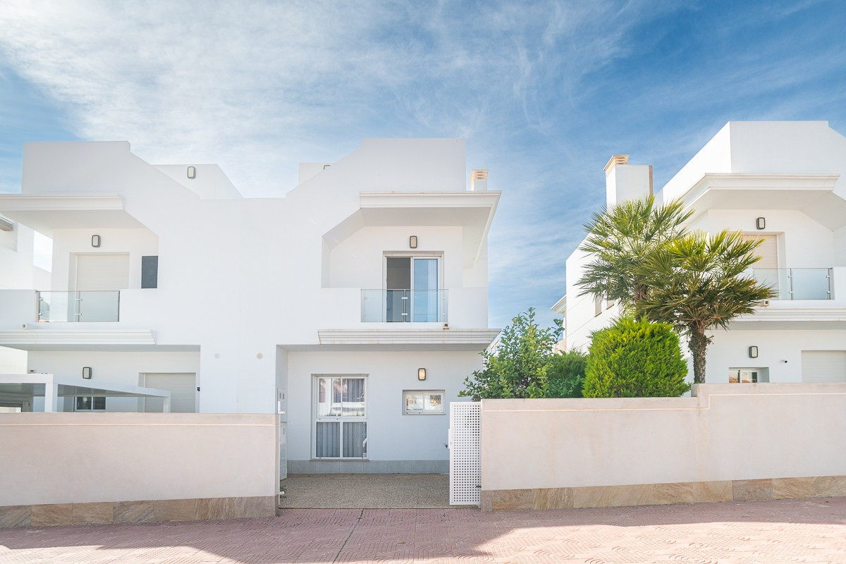 3 Bed Townhouse for sale in Ciudad Quesada Costa Blanca, Alicante, Spain