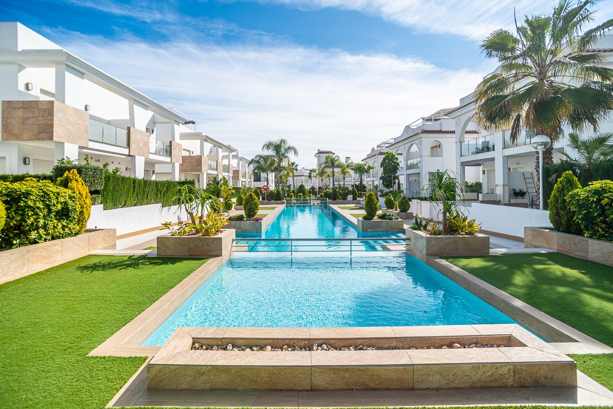 3 Bed Townhouse for sale in Ciudad Quesada Costa Blanca, Alicante, Spain