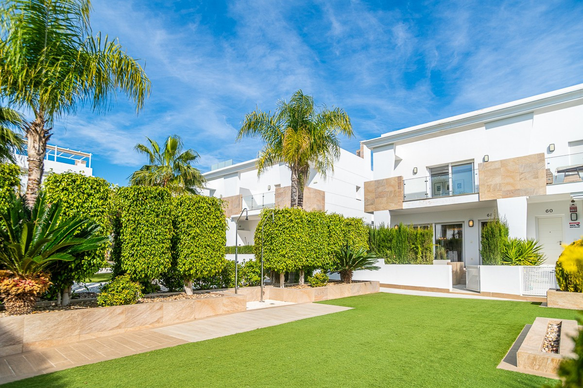 3 Bed Townhouse for sale in Ciudad Quesada Costa Blanca, Alicante, Spain