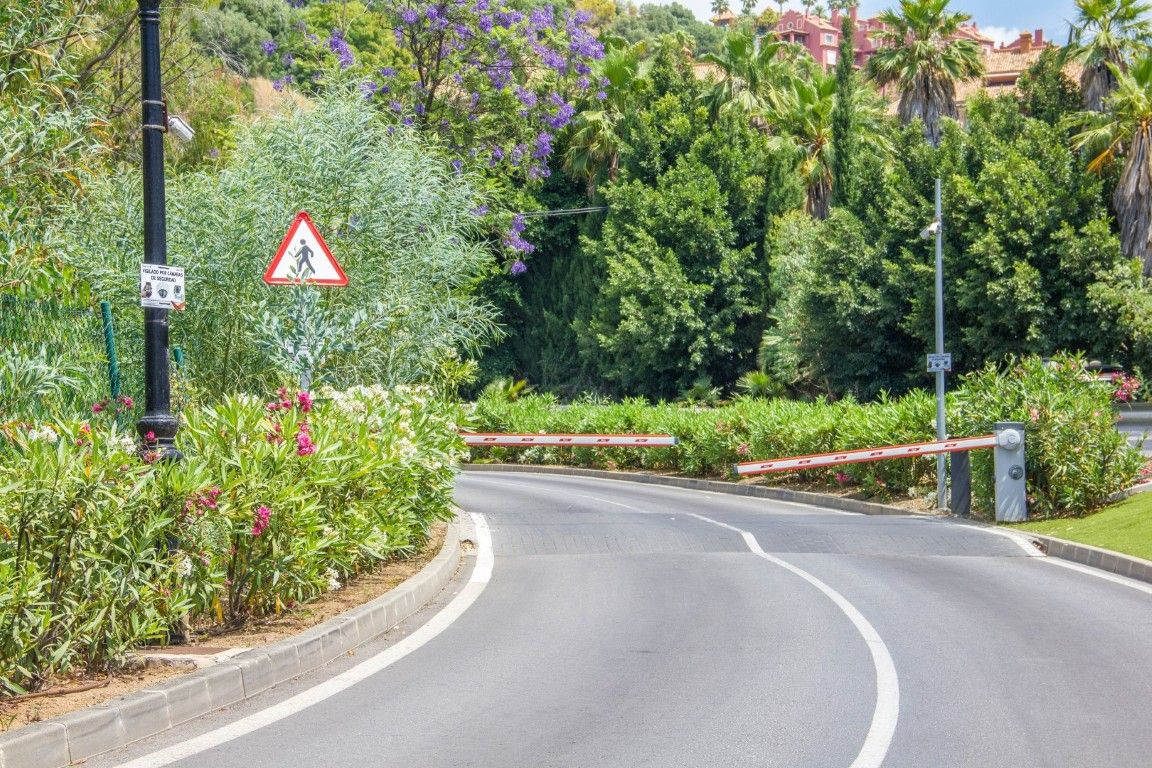 Plots for sale in Benahavís Costa Del Sol, Málaga, Spain