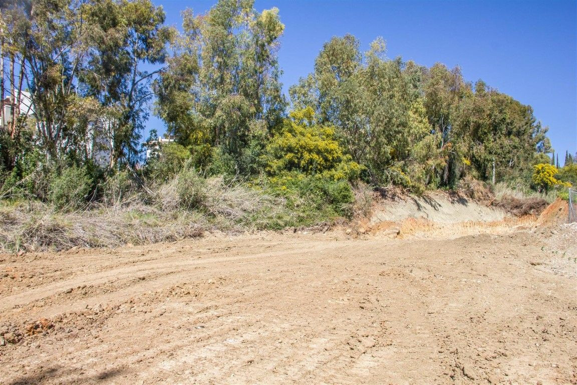 Plots for sale in Benahavís Costa Del Sol, Málaga, Spain