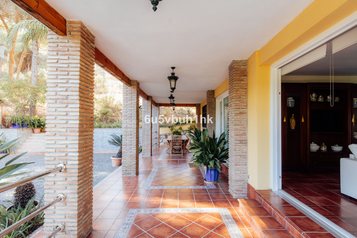 5 Bed Townhouse for sale in Alhaurín De La Torre Costa Del Sol, Málaga, Spain