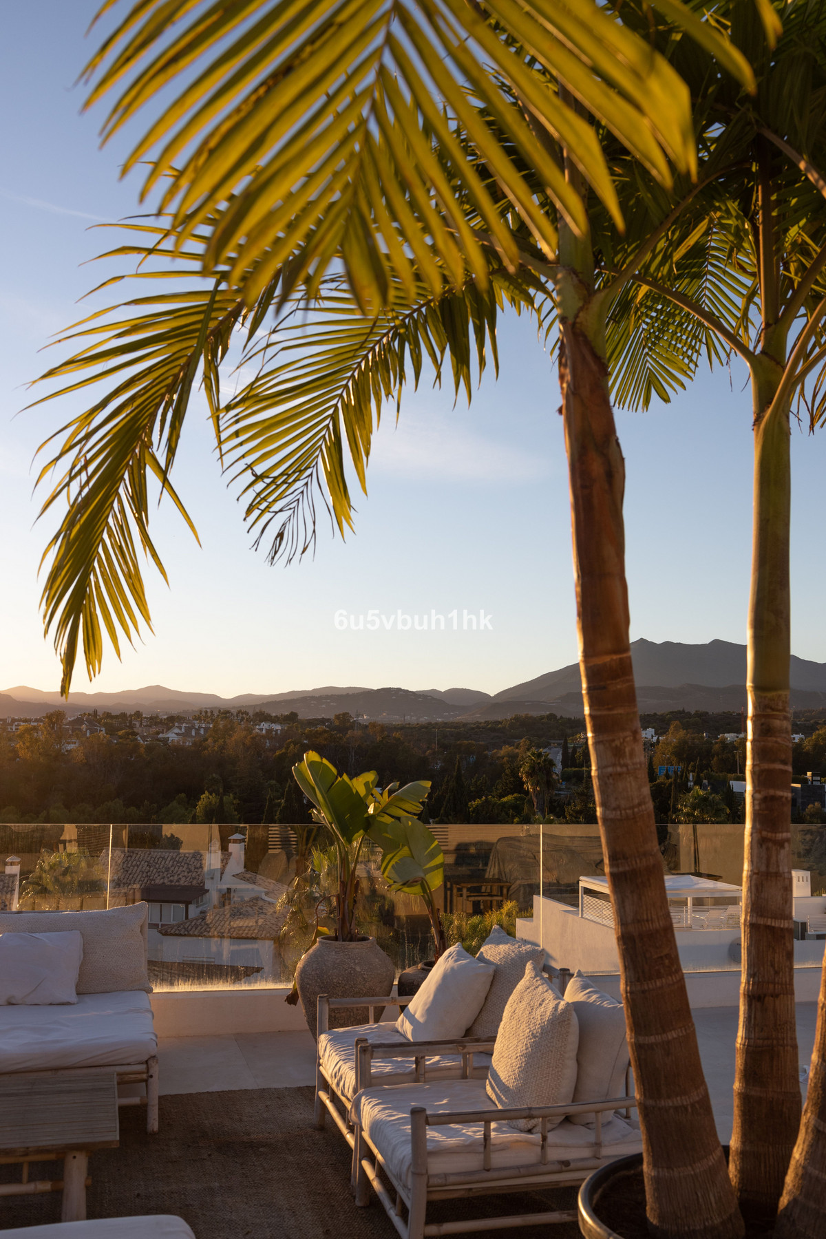 Se vende Villa - Chalet de 6 dormitorios en Costa Del Sol, Málaga, España