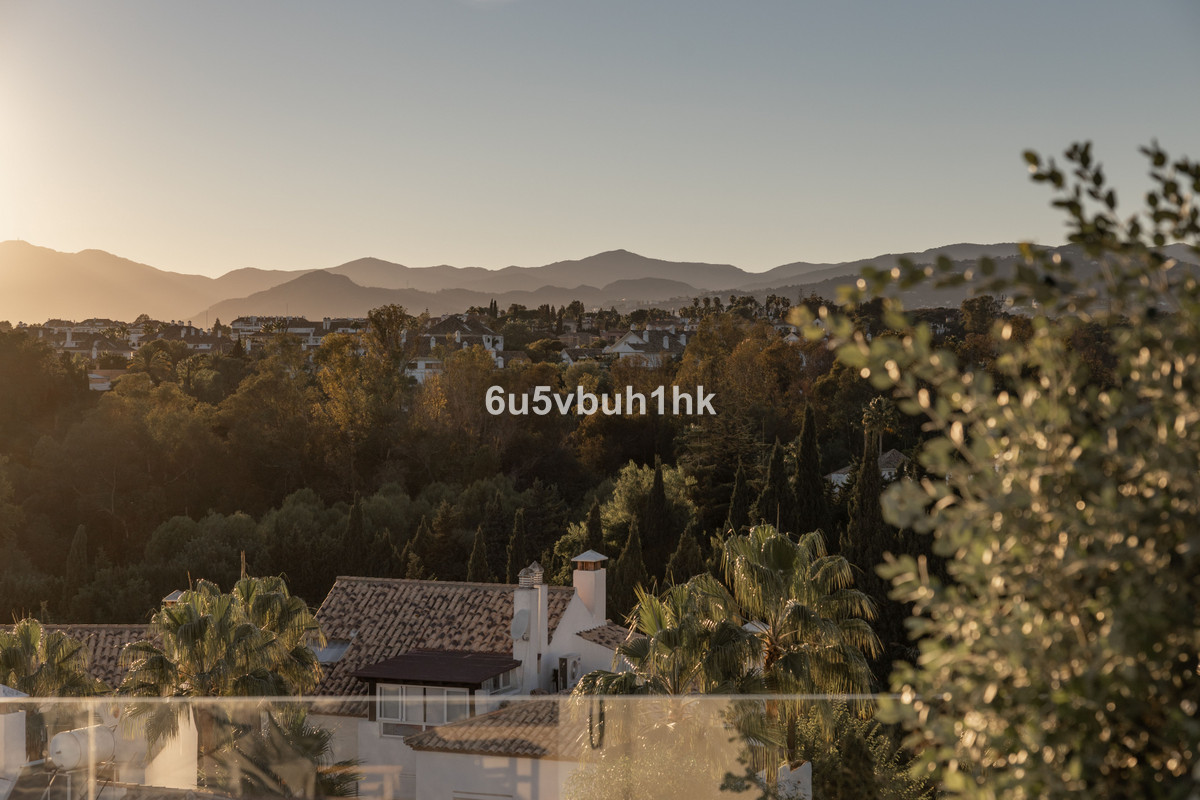 Se vende Villa - Chalet de 6 dormitorios en Costa Del Sol, Málaga, España