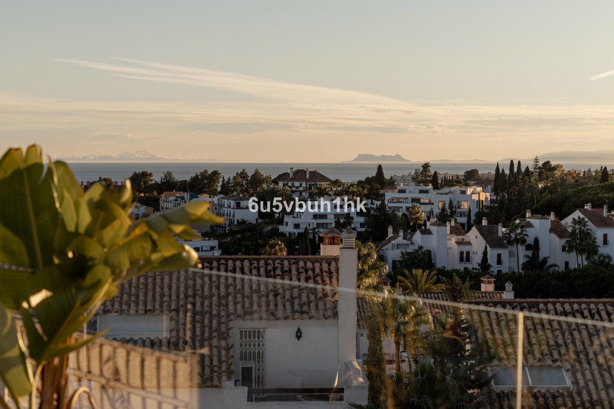 Se vende Villa - Chalet de 6 dormitorios en Costa Del Sol, Málaga, España