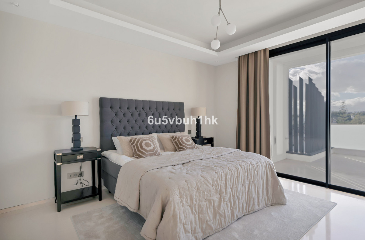 Se vende Villa - Chalet de 6 dormitorios en Costa Del Sol, Málaga, España