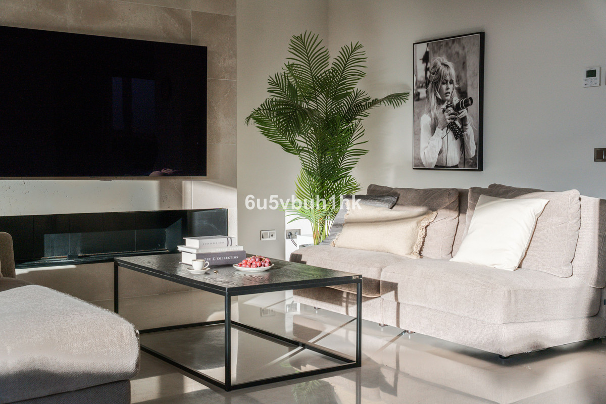 Se vende Villa - Chalet de 6 dormitorios en Costa Del Sol, Málaga, España