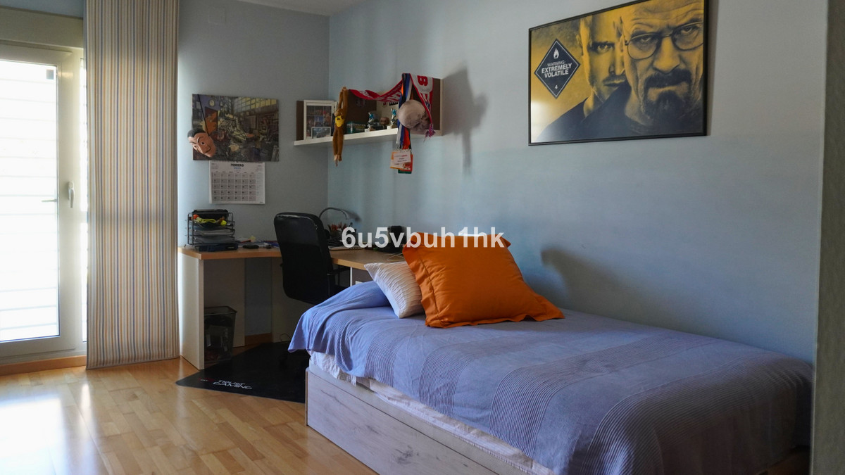 5 Bed Townhouse for sale in Málaga Costa Del Sol, Málaga, Spain