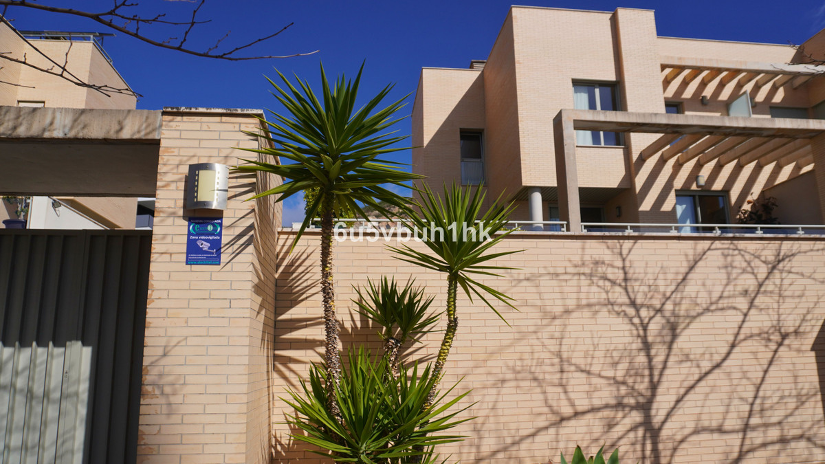 5 Bed Townhouse for sale in Málaga Costa Del Sol, Málaga, Spain
