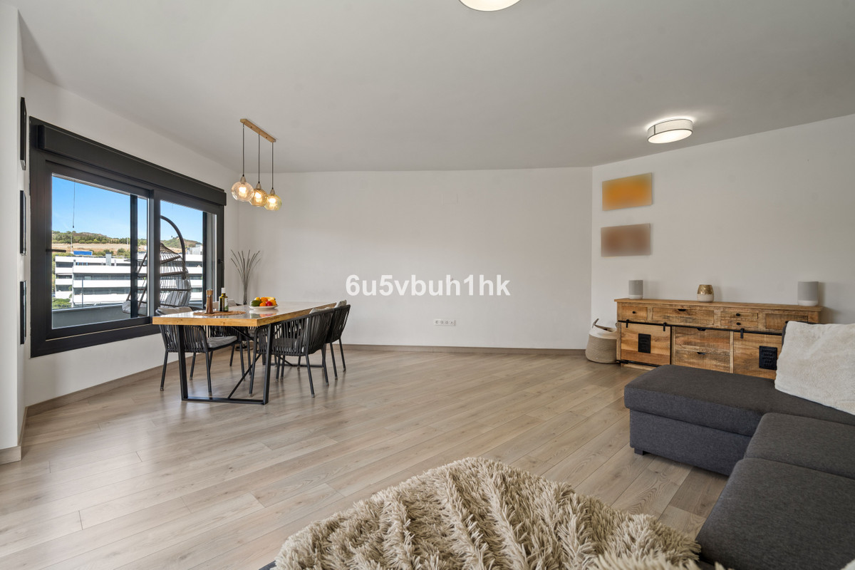 4 Bed Apartment for sale in Estepona Costa Del Sol, Málaga, Spain