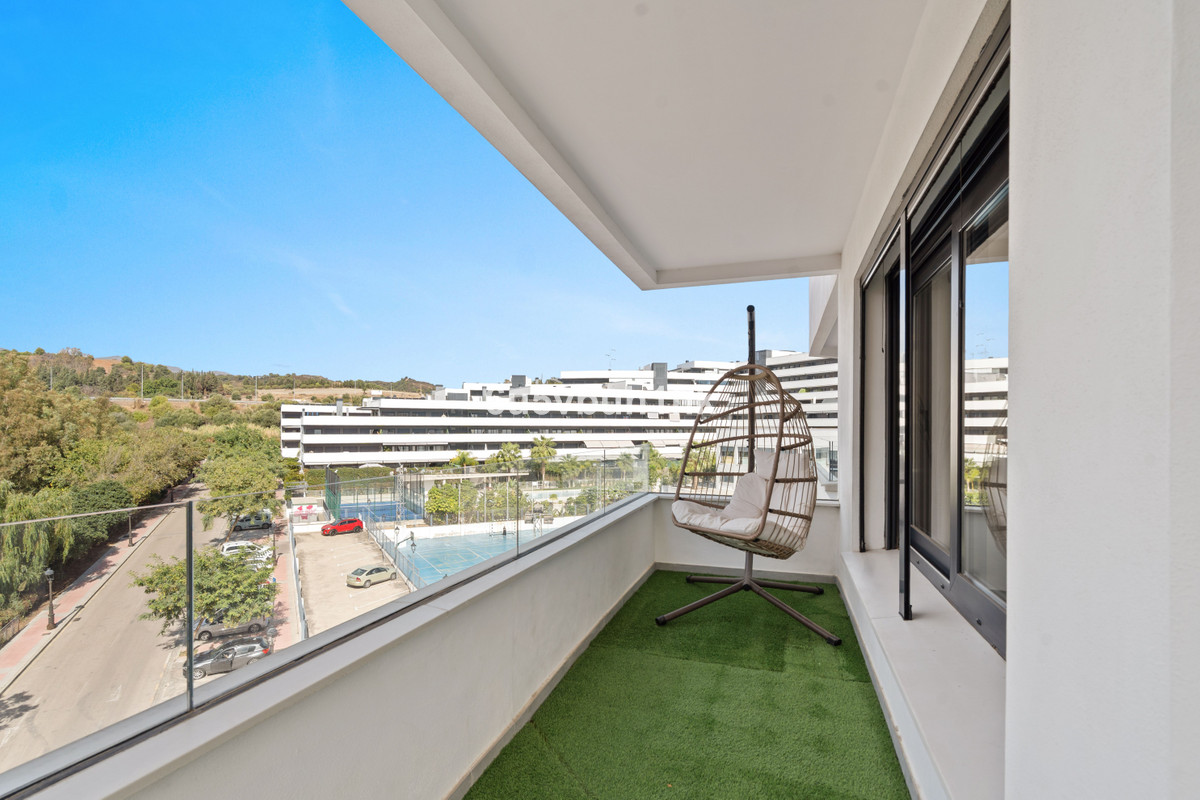 4 Bed Apartment for sale in Estepona Costa Del Sol, Málaga, Spain