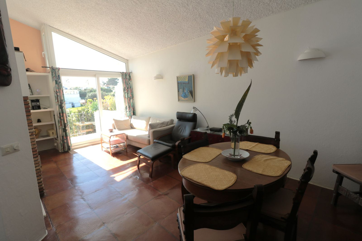 3 Bed Townhouse for sale in Estepona Costa Del Sol, Málaga, Spain