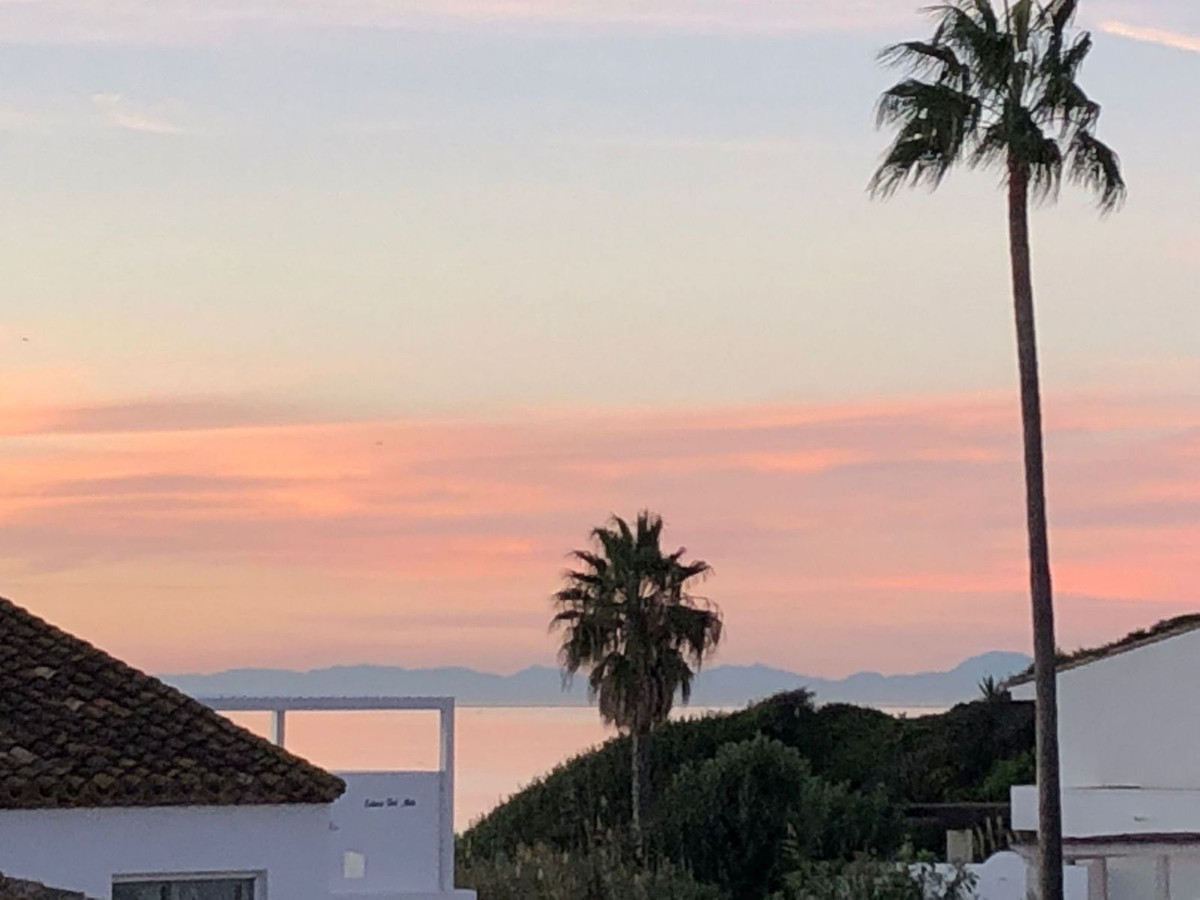 3 Bed Townhouse for sale in Estepona Costa Del Sol, Málaga, Spain