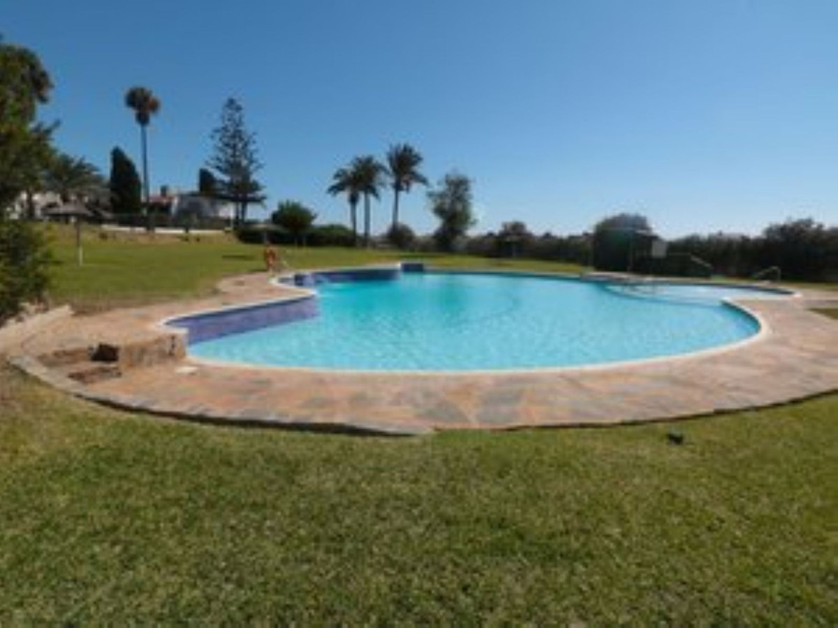 3 Bed Townhouse for sale in Estepona Costa Del Sol, Málaga, Spain