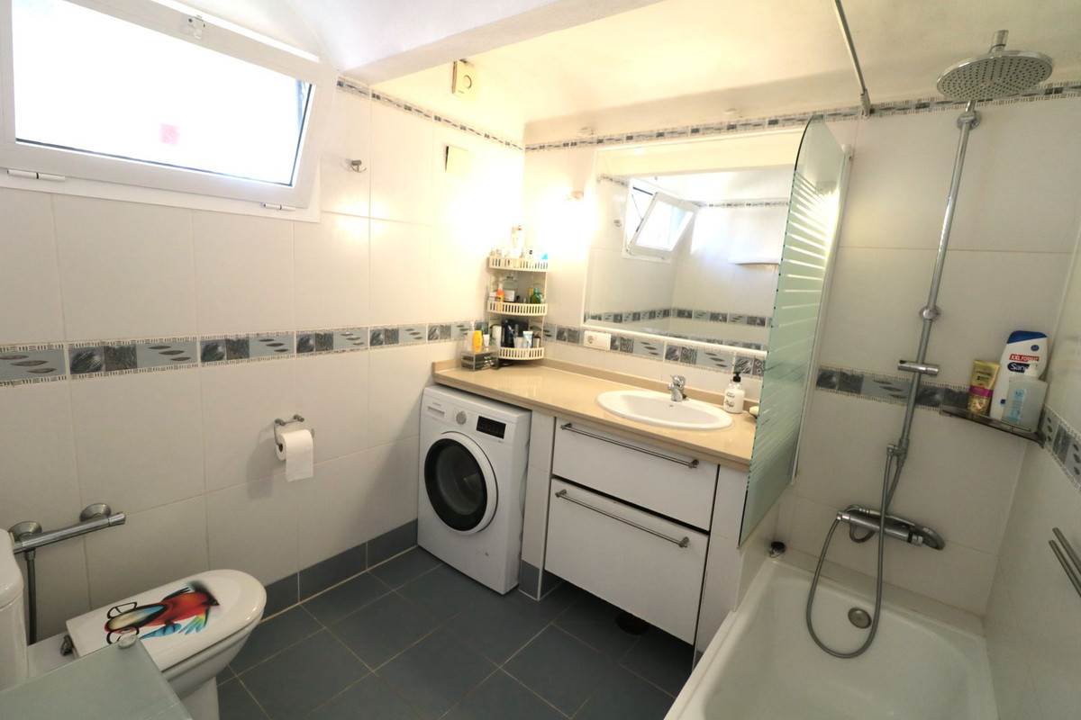 3 Bed Townhouse for sale in Estepona Costa Del Sol, Málaga, Spain