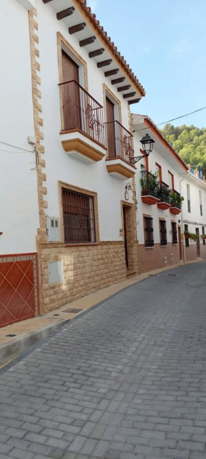 4 Bed Townhouse for sale in Monda Costa Del Sol, Málaga, Spain