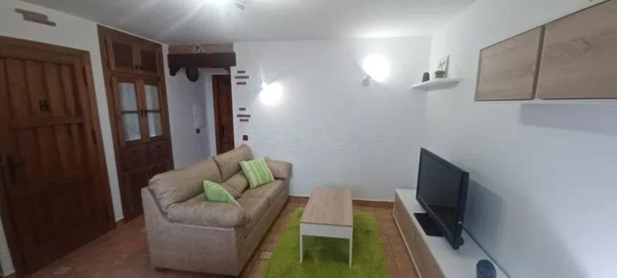 4 Bed Townhouse for sale in Monda Costa Del Sol, Málaga, Spain