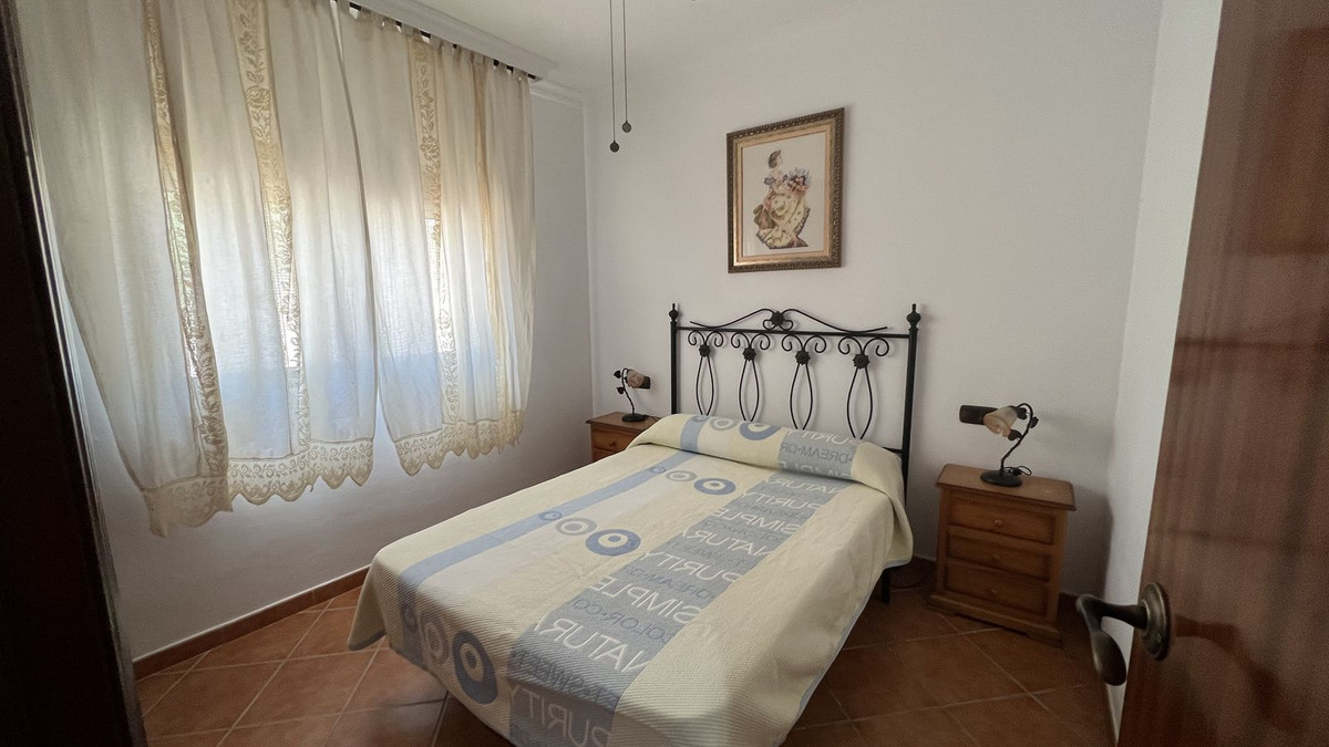 Se vende Finca - Cortijo de 3 dormitorios en Costa Del Sol, Málaga, España