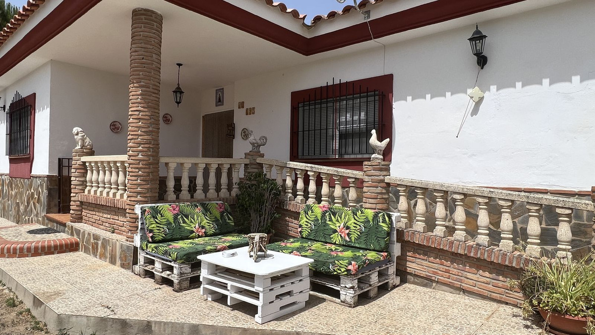 Se vende Finca - Cortijo de 3 dormitorios en Costa Del Sol, Málaga, España