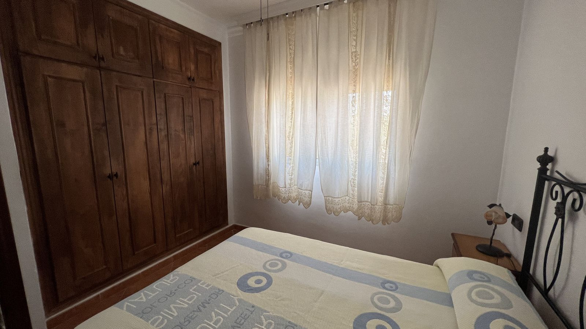 Se vende Finca - Cortijo de 3 dormitorios en Costa Del Sol, Málaga, España
