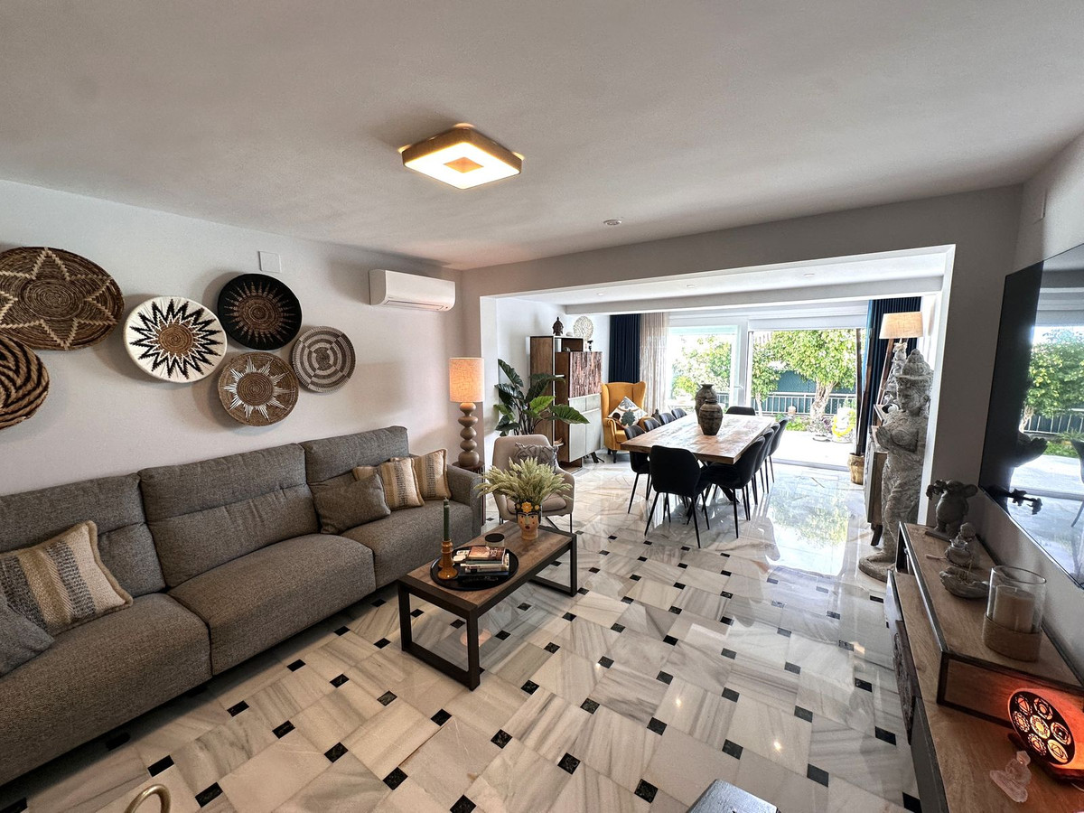 2 Bed Townhouse for sale in Benalmadena Costa Del Sol, Málaga, Spain