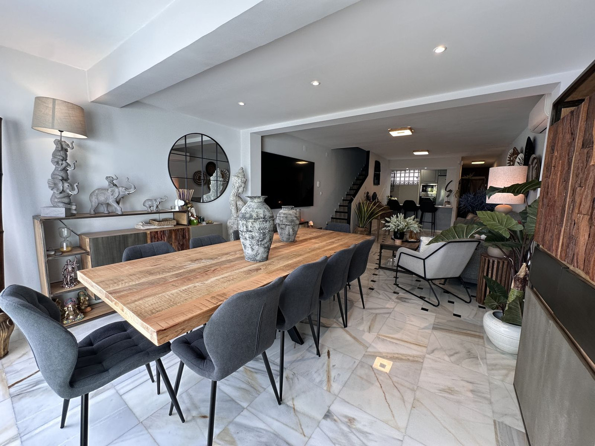 2 Bed Townhouse for sale in Benalmadena Costa Del Sol, Málaga, Spain