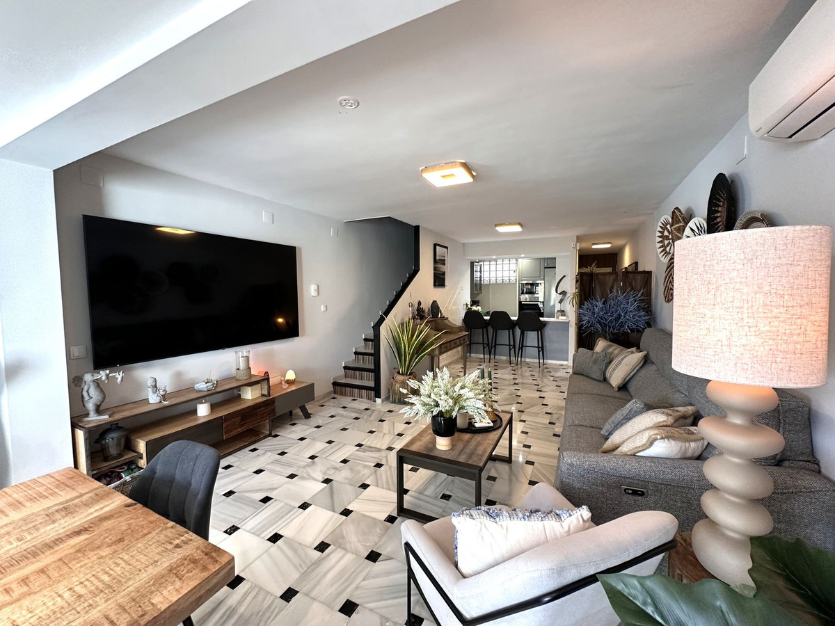 2 Bed Townhouse for sale in Benalmadena Costa Del Sol, Málaga, Spain
