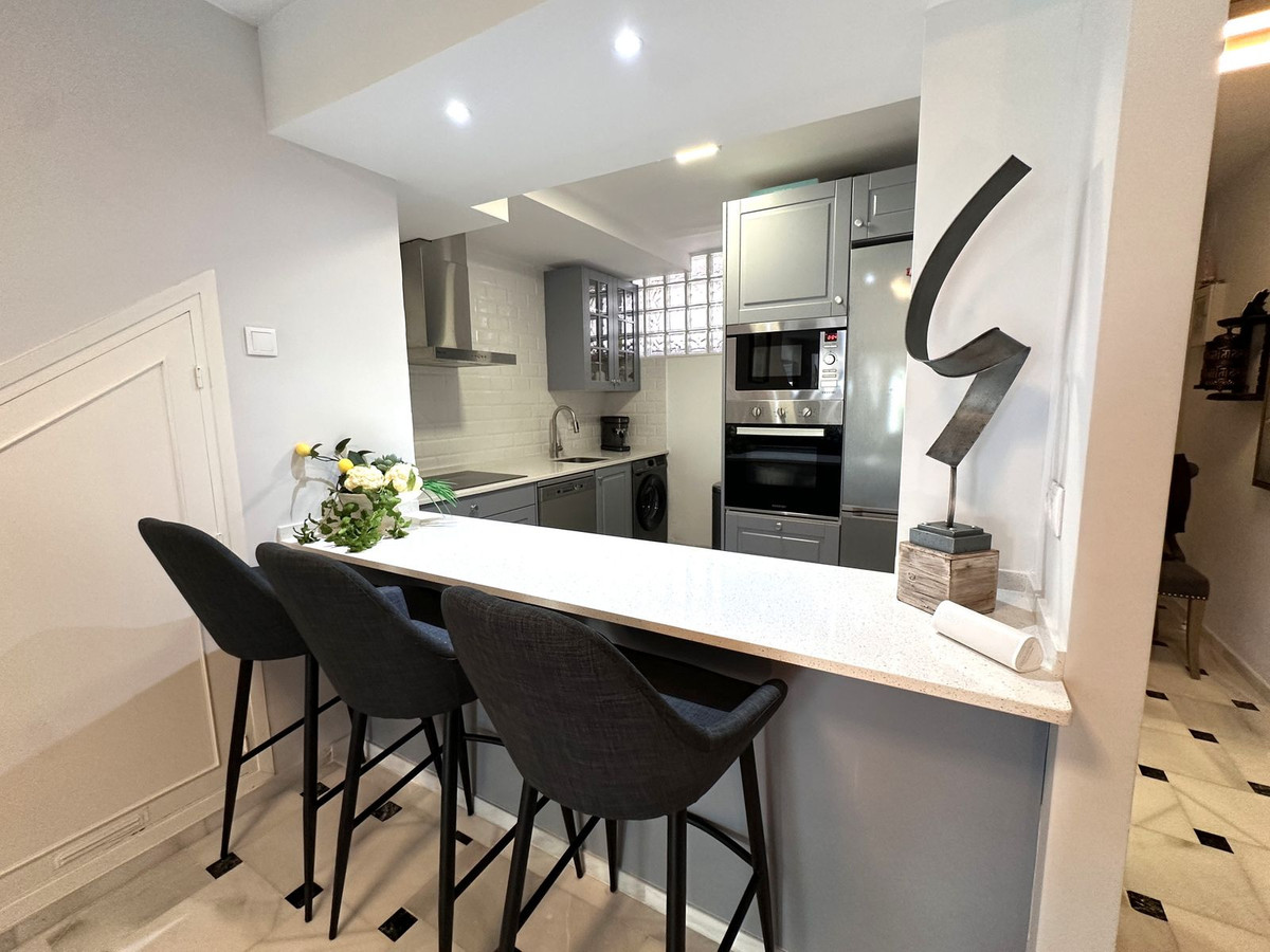 2 Bed Townhouse for sale in Benalmadena Costa Del Sol, Málaga, Spain