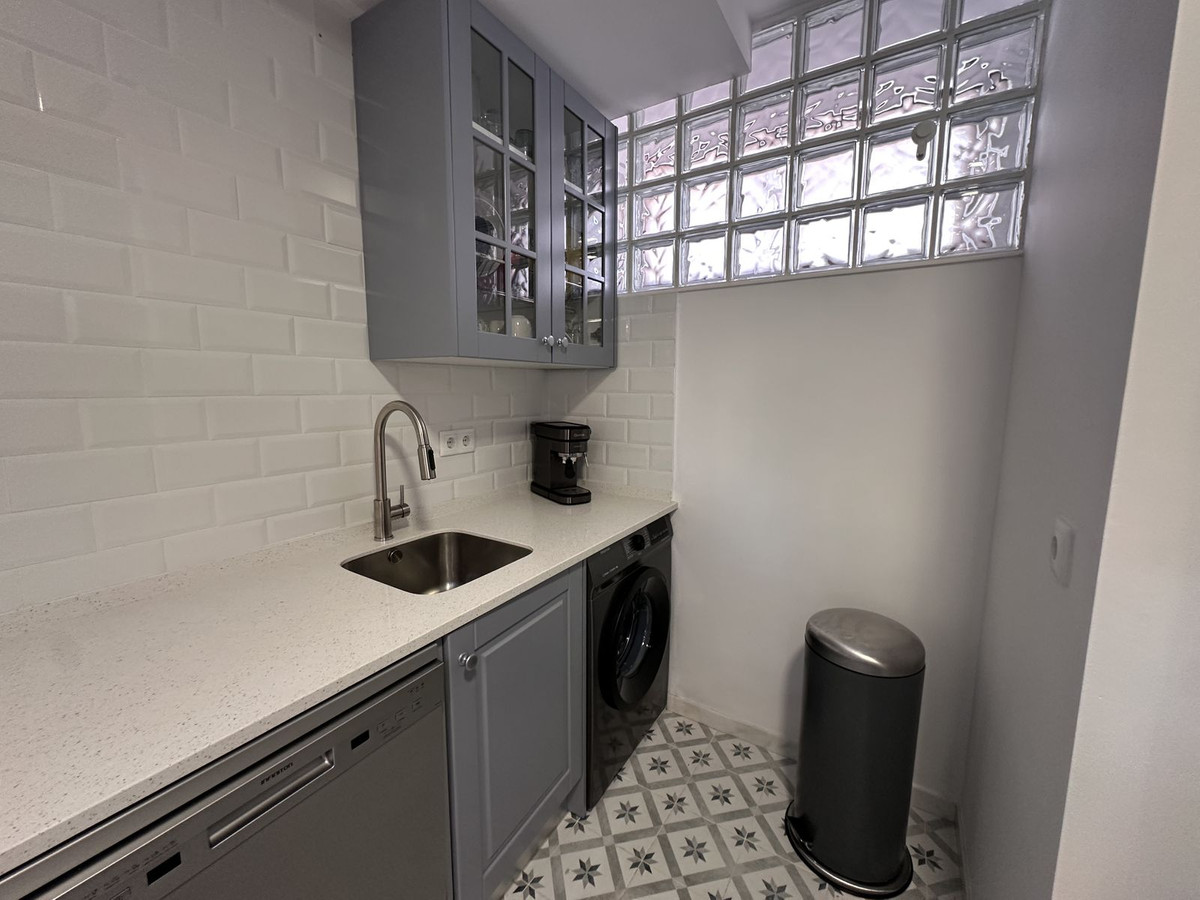 2 Bed Townhouse for sale in Benalmadena Costa Del Sol, Málaga, Spain