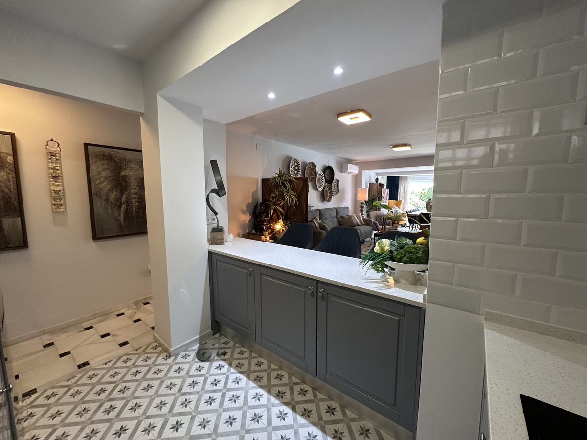 2 Bed Townhouse for sale in Benalmadena Costa Del Sol, Málaga, Spain