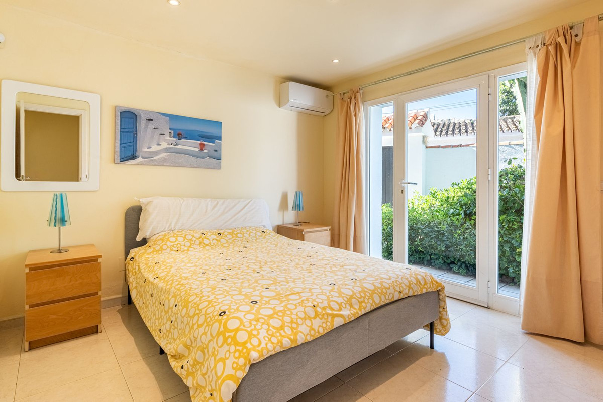 4 Bed Townhouse for sale in San Pedro De Alcántara Costa Del Sol, Málaga, Spain
