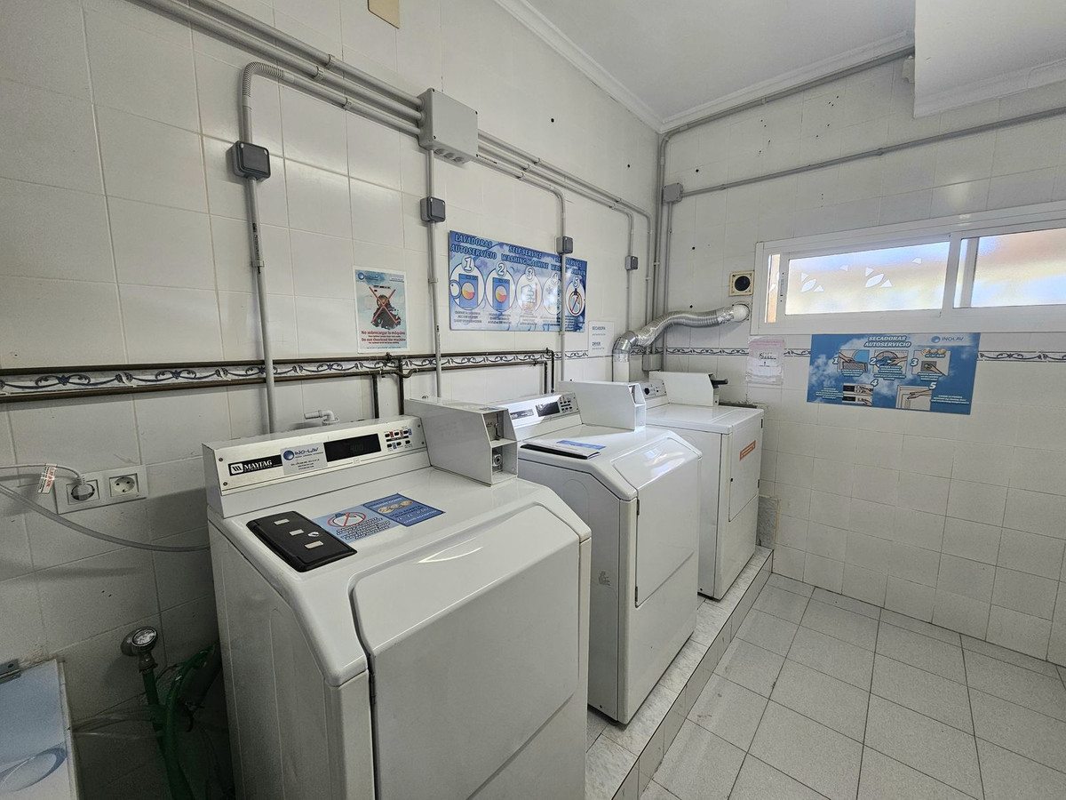 Se vende Apartamento Planta Media de 1 dormitorios en Costa Del Sol, Málaga, España