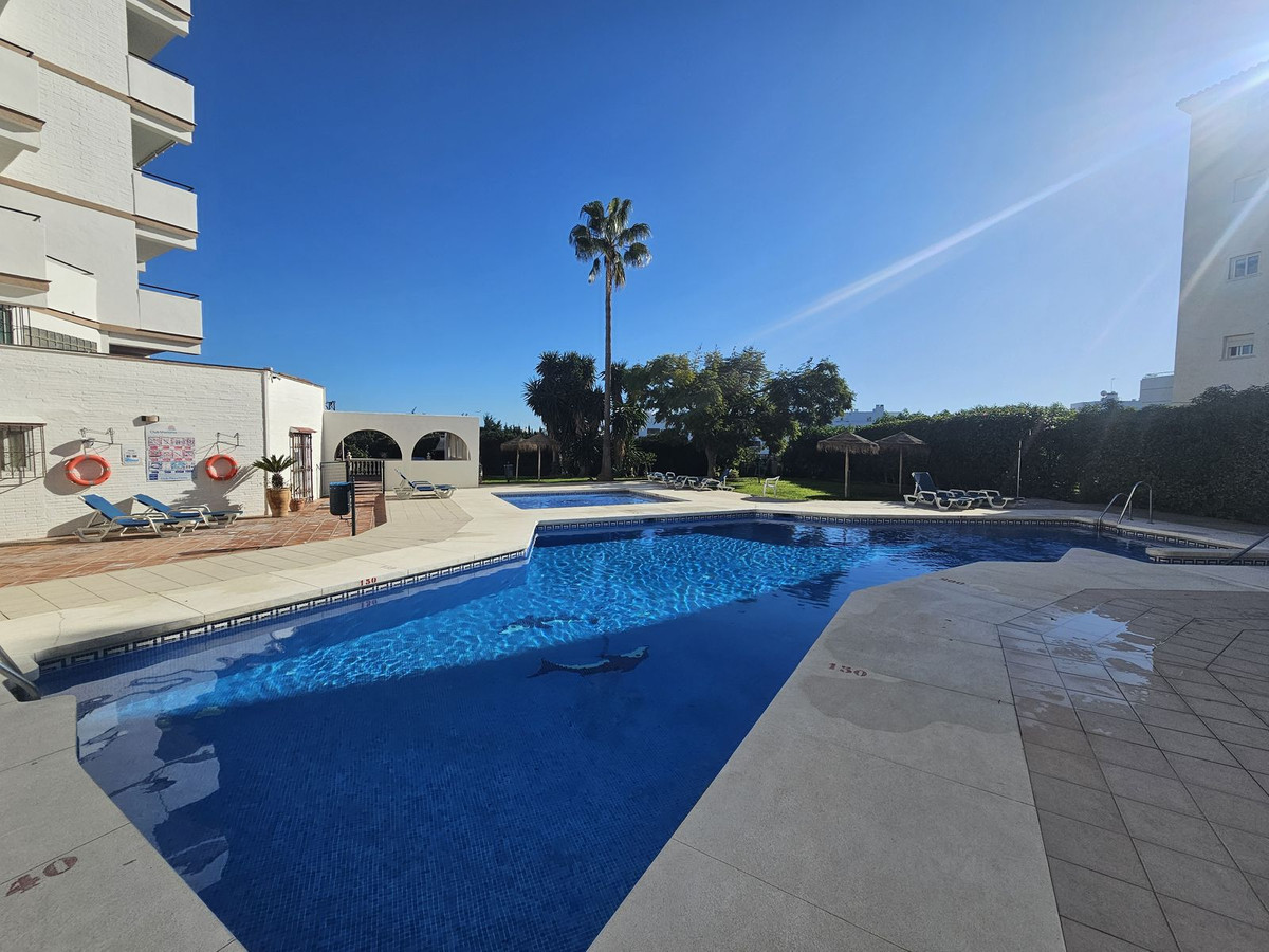 Se vende Apartamento Planta Media de 1 dormitorios en Costa Del Sol, Málaga, España