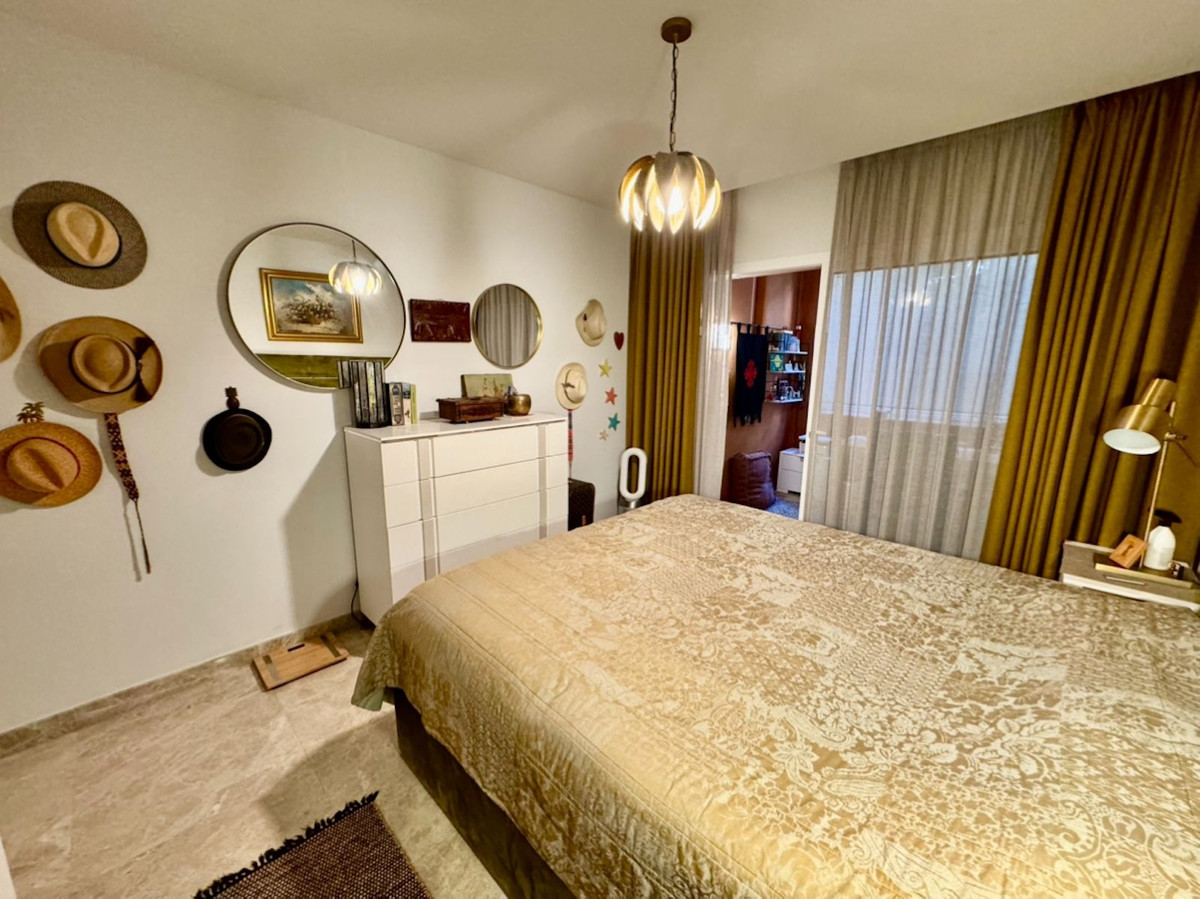 2 Bed Apartment for sale in Marbella Costa Del Sol, Málaga, Spain
