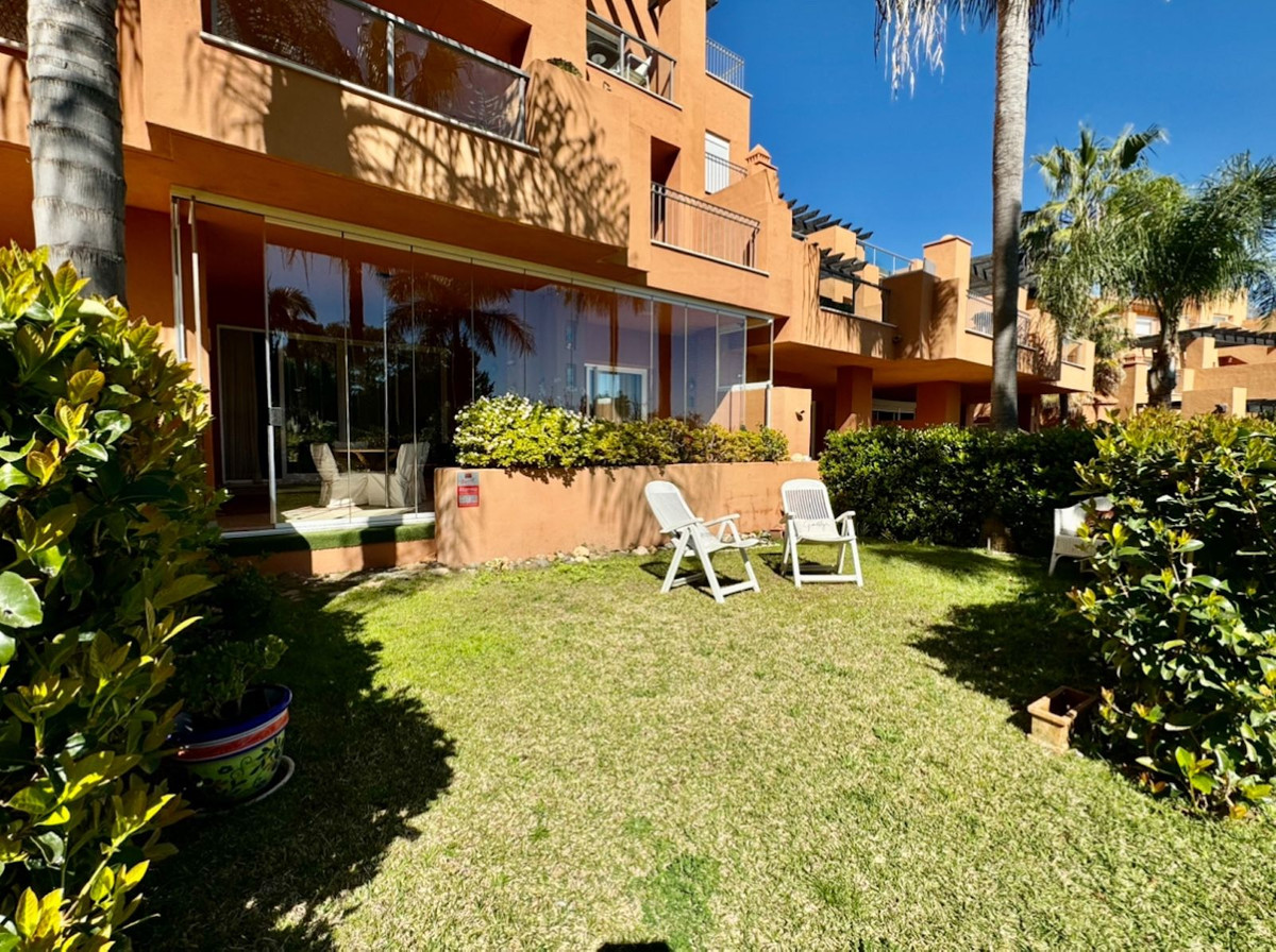 2 Bed Apartment for sale in Marbella Costa Del Sol, Málaga, Spain