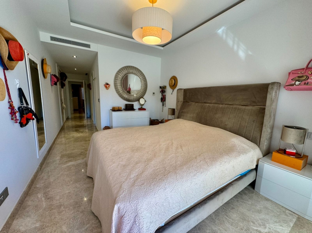 2 Bed Apartment for sale in Marbella Costa Del Sol, Málaga, Spain
