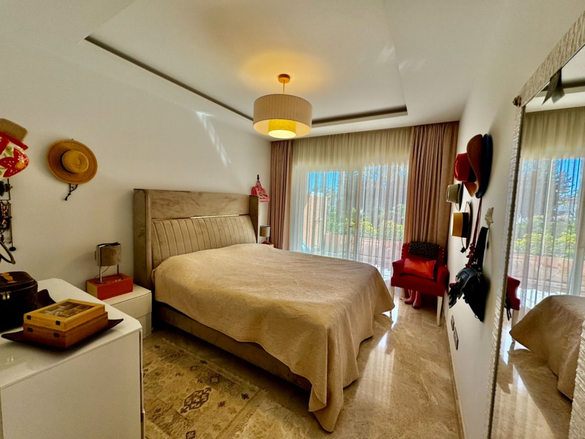 2 Bed Apartment for sale in Marbella Costa Del Sol, Málaga, Spain